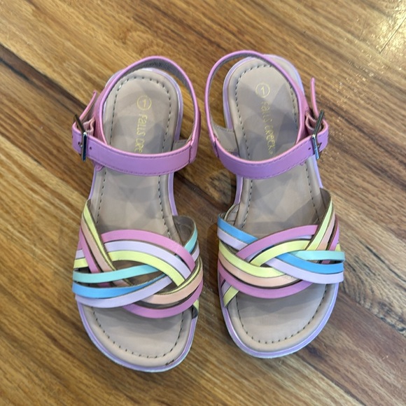 Falls Creek multicolor sandals (size 1) - Picture 1 of 4